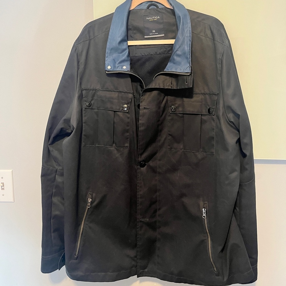 Mens Nautica Raincoat black w/ blue collar zipper up with button detail size XXL